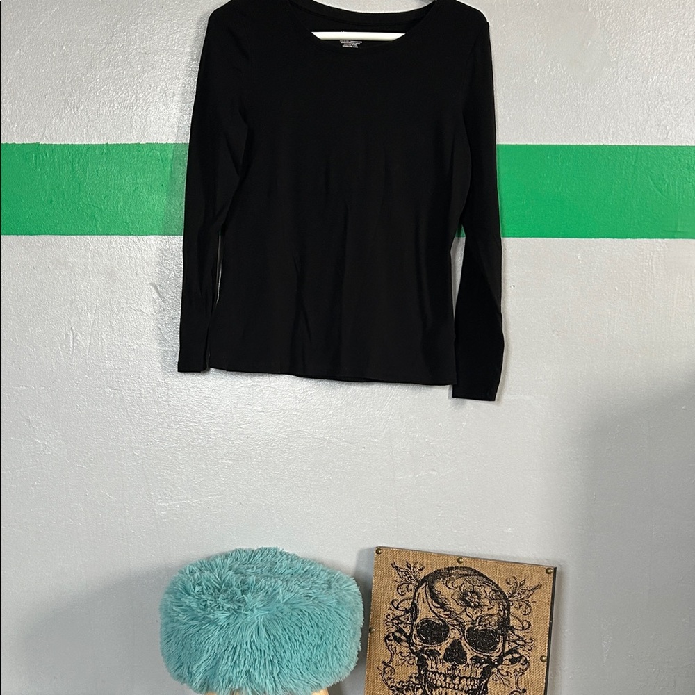 Jones New York Elegant Black Long Sleeve Tee